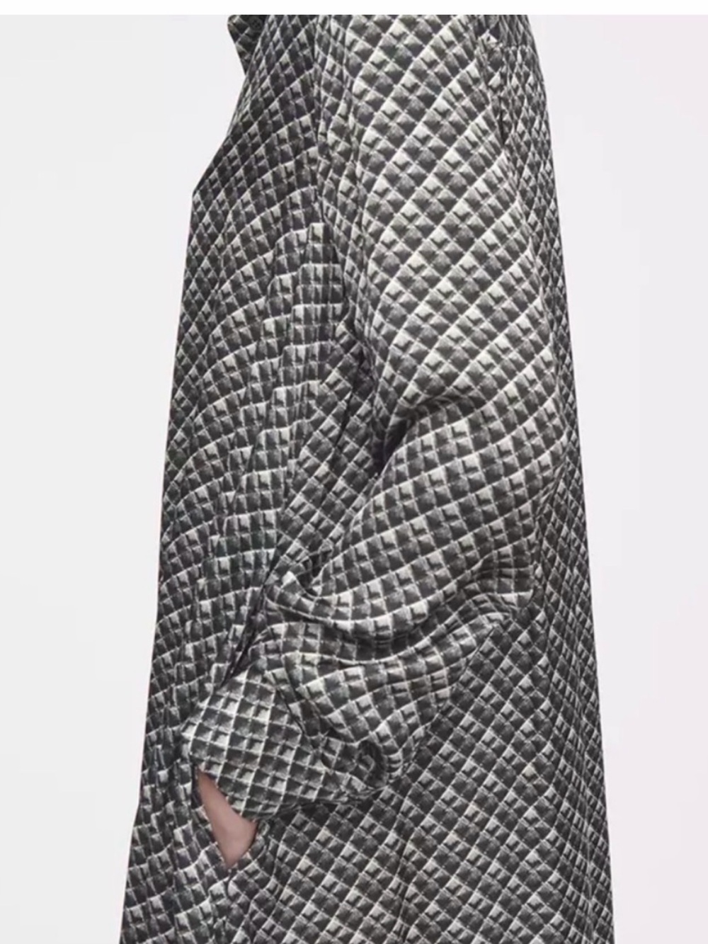 COS Black & White Geometric Midi Dress - Picture 3 of 12